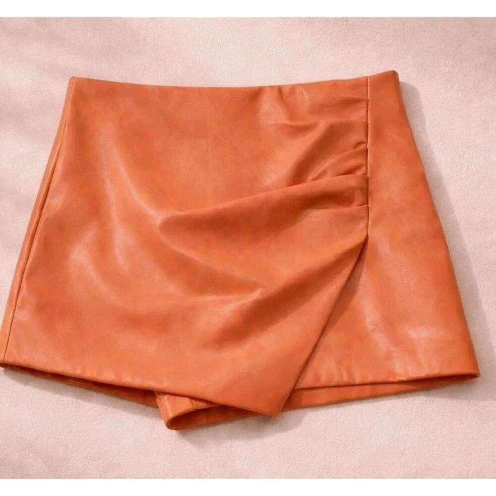 Cotton Candy LA Peach Faux Leather Mini Skort Size M